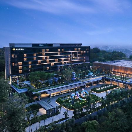 Padma Hotel Semarang Exteriér fotografie