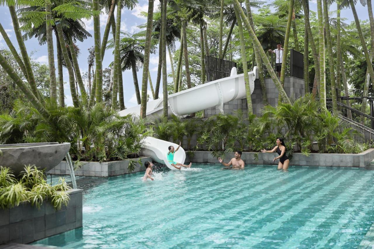 Padma Hotel Semarang Exteriér fotografie