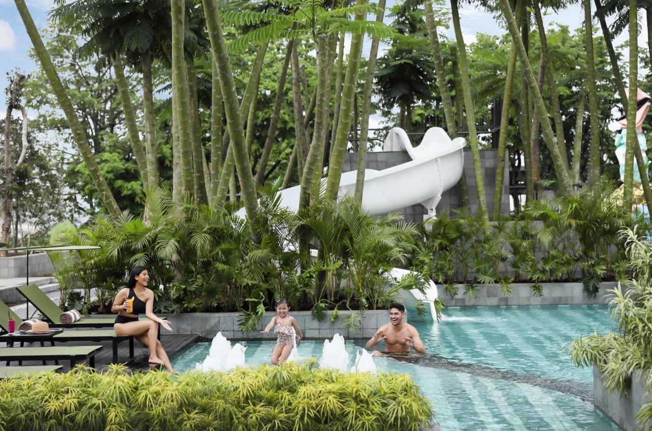 Padma Hotel Semarang Exteriér fotografie